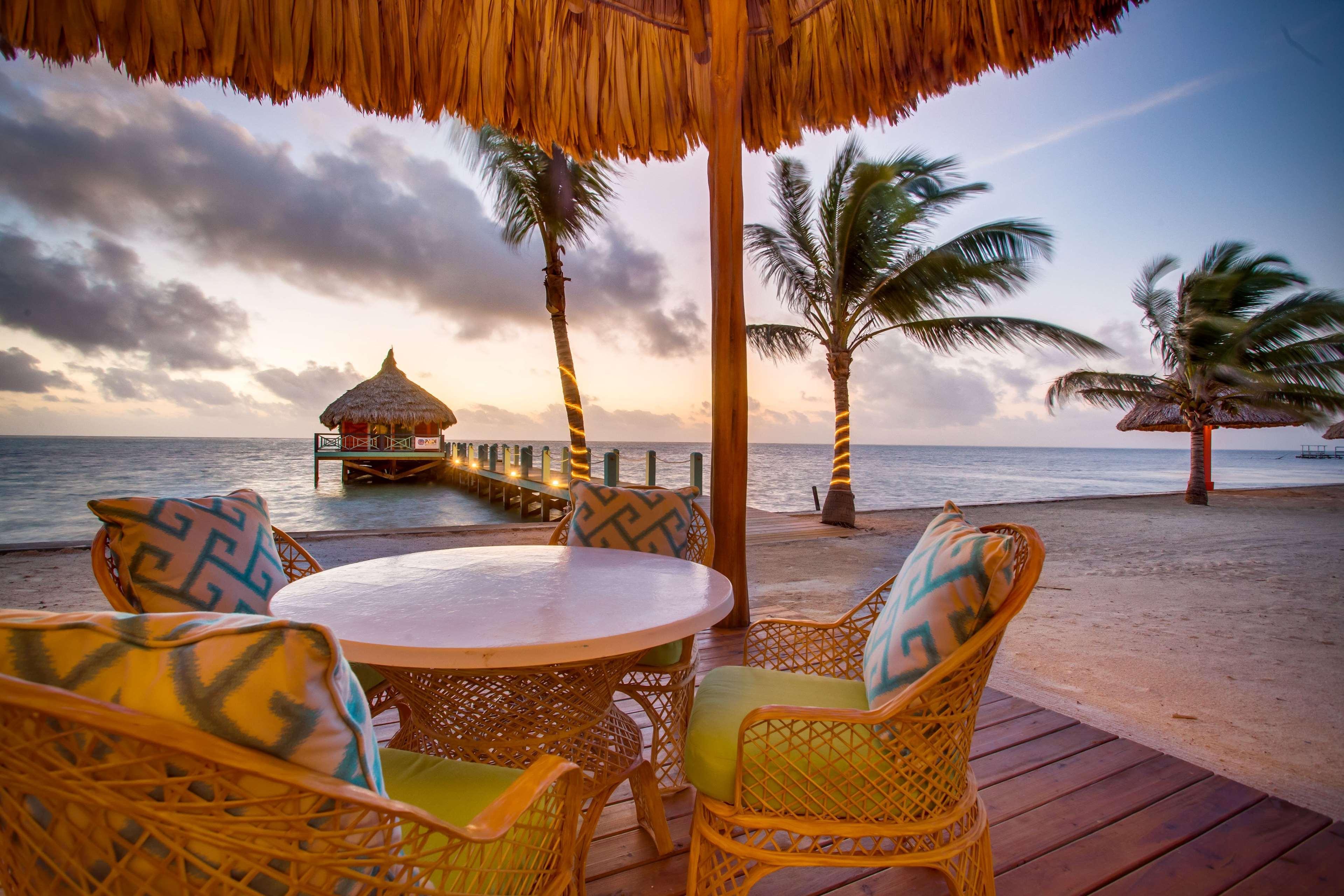 Costa Blu Beach Resort, Trademark Collection By Wyndham (Adults Only) San Pedro  Εξωτερικό φωτογραφία